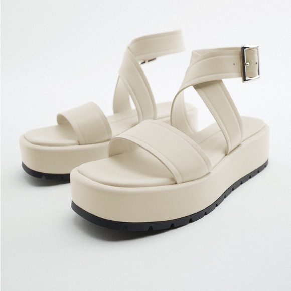 NWOT. Zara Off White/Cream Leather Flat Platform Sandals. Size 7,5. - Picture 2 of 8
